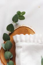 biala-czapka-dla-niemowlaka-bonetka-lilen