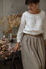 beżowa spódnica wełniana z wysokim stanem rozkloszowana w stylu modern vintage lilen